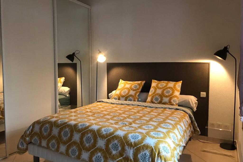 Maison Entiere Au Pied Du Plateau Du Retord 2 Chambres Sdb - Vouvray Ochiaz ภายนอก รูปภาพ